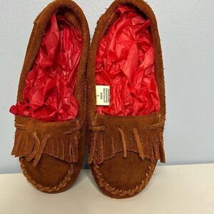 Minnetonka Brown Leather Moccasins Kids Sz 1